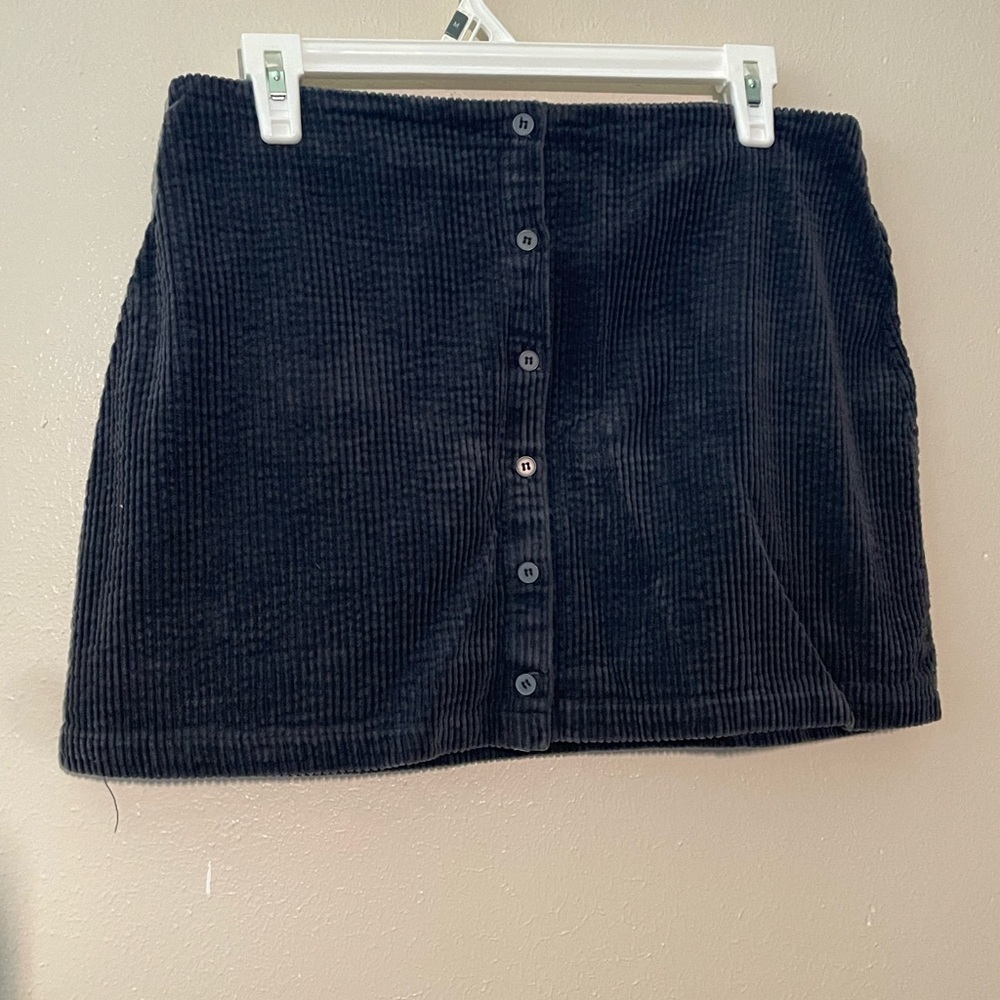 Navy blue Kylie & Kendall suede skirt